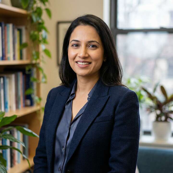 黄色仓库心理顾问